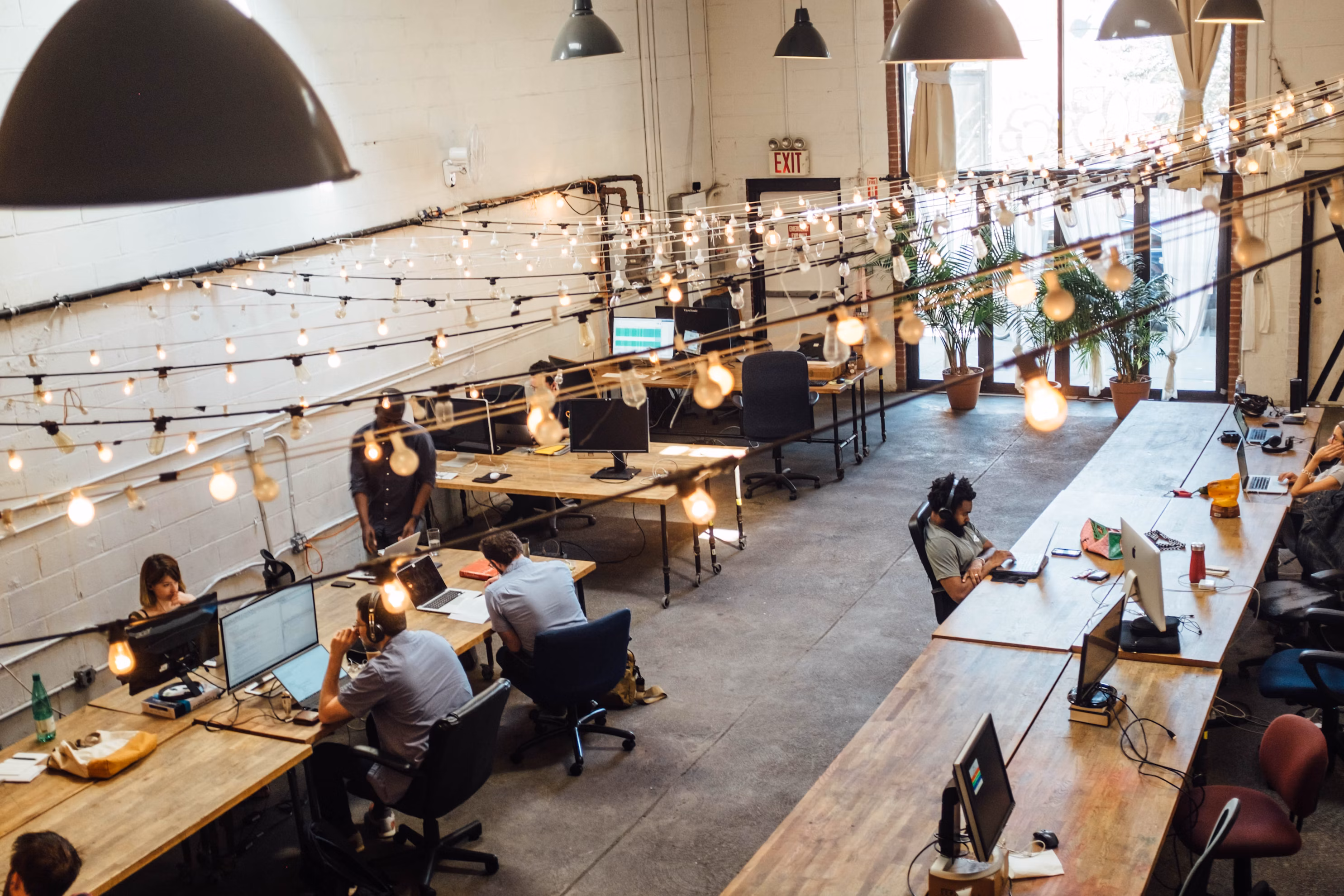 Find Coworking venues for rent near Coral Gables, USA
