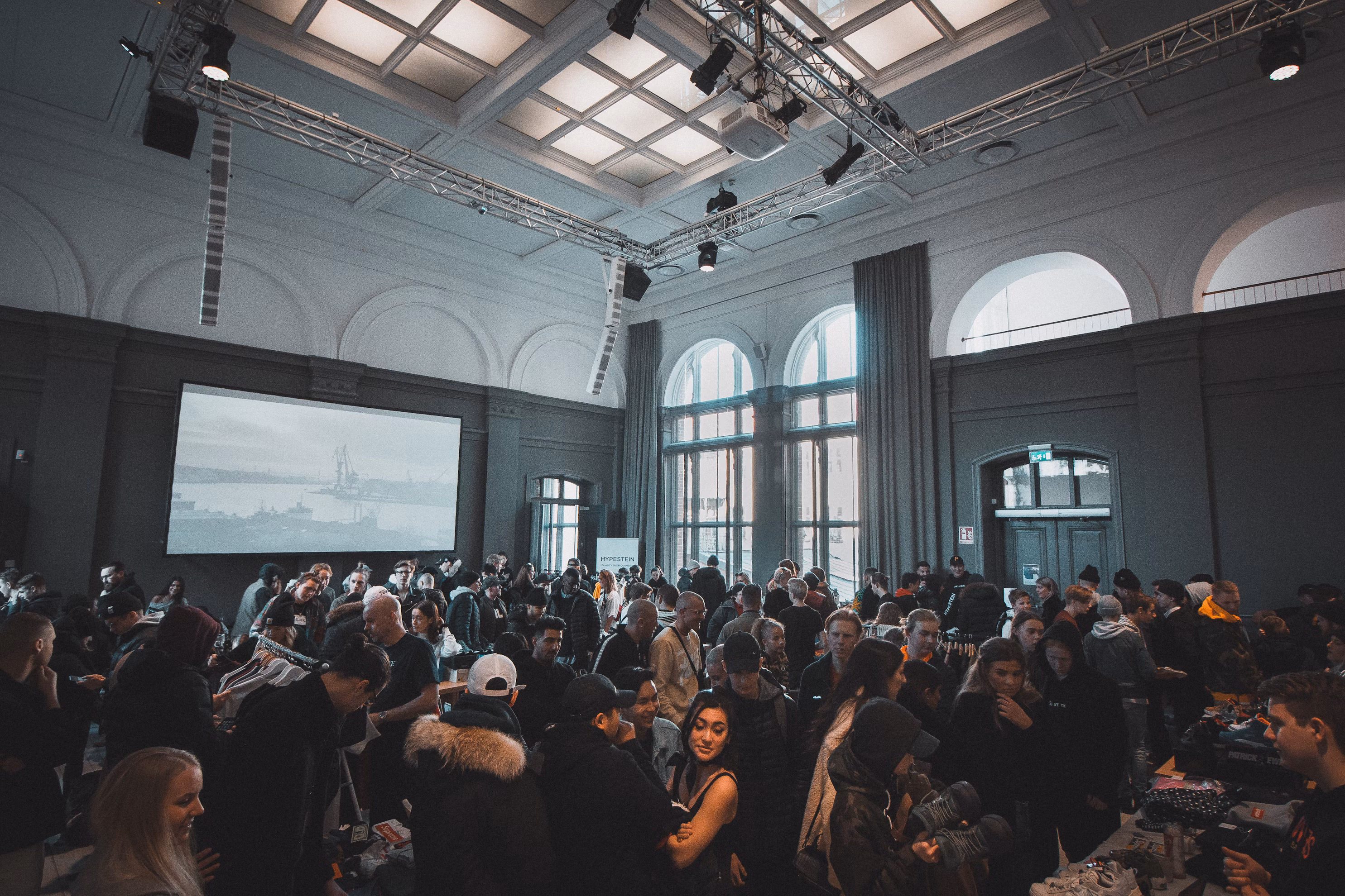 Find Corporate Party venues for rent near Red Bank, USA